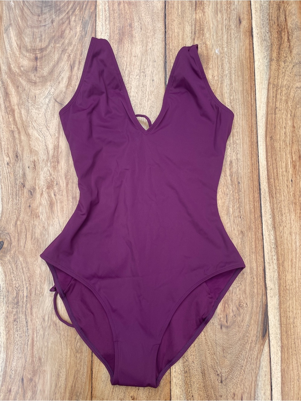 Ta3 Plungey Swimsuit in Aubergine, Size L, Reg/Long